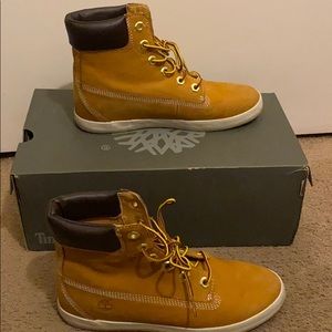 Women’s timberlands